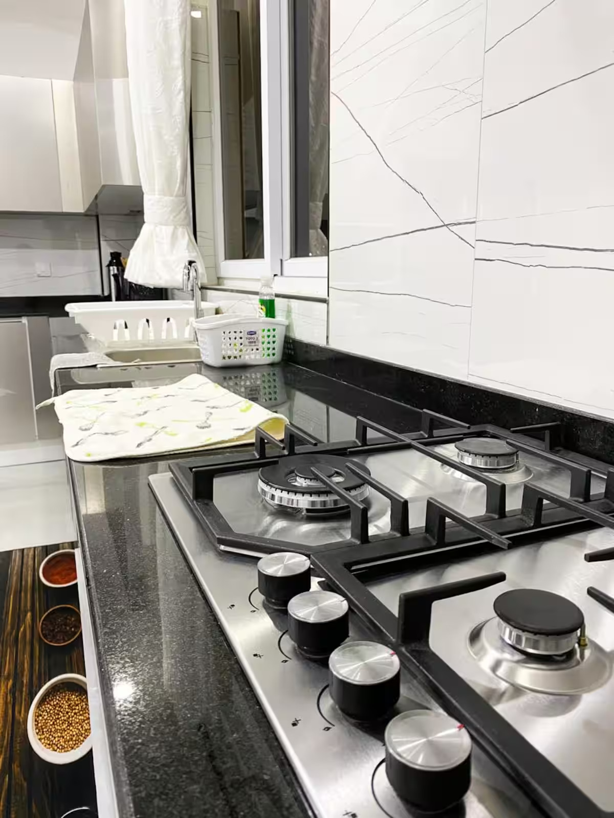 Kitchen 2