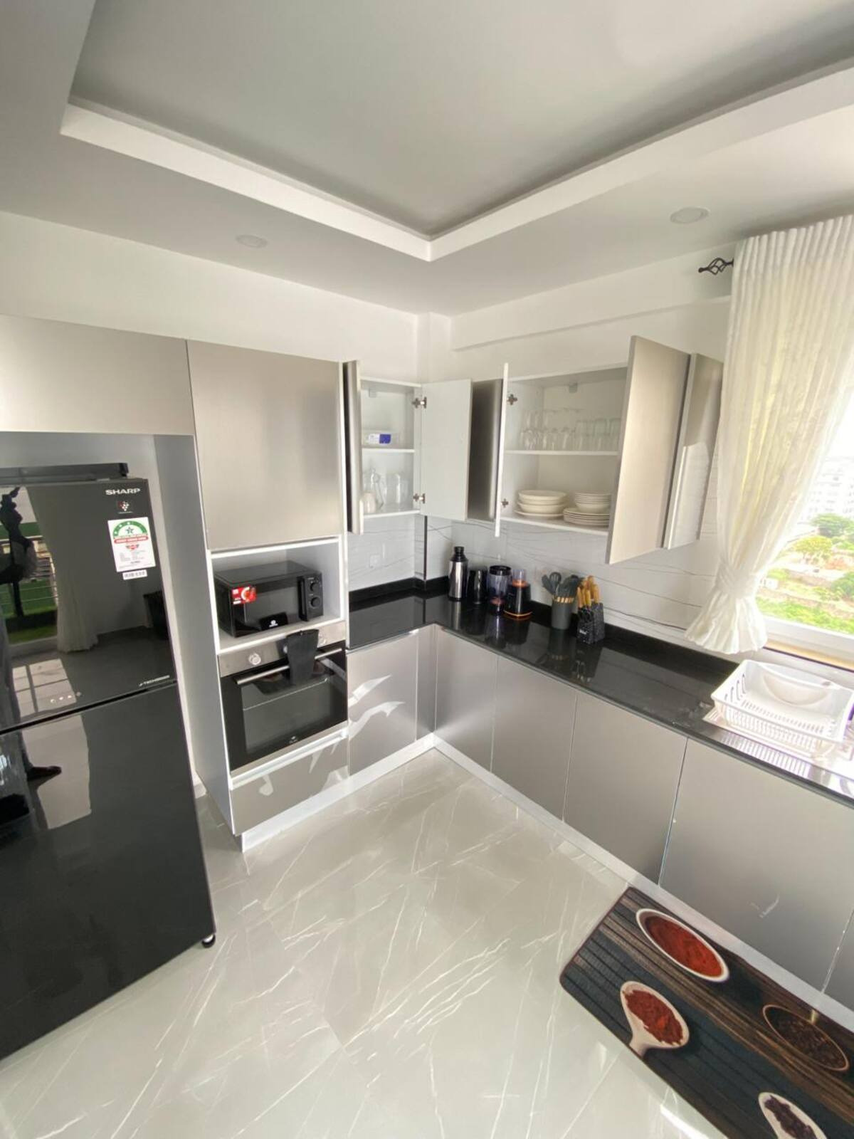 Kitchen (2)